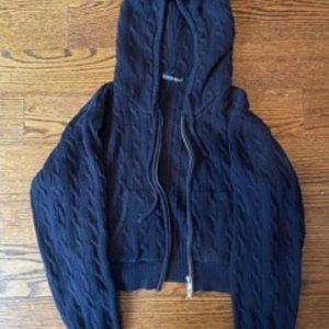 Brandy Melville zip up